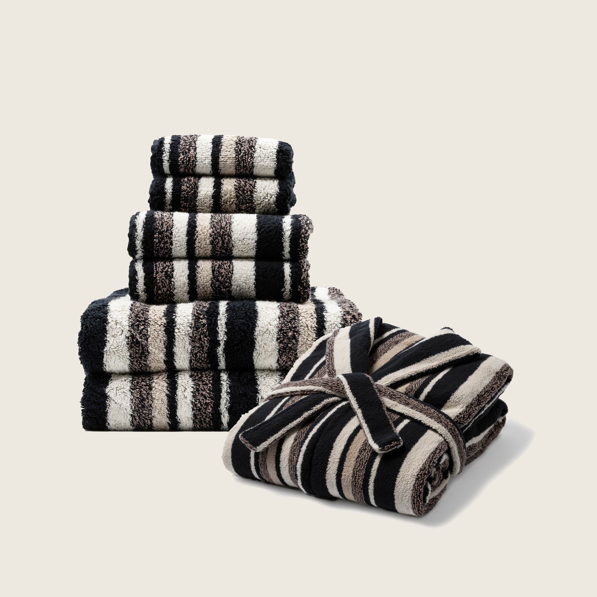 Ultraplush Standard Towels & Robe Set