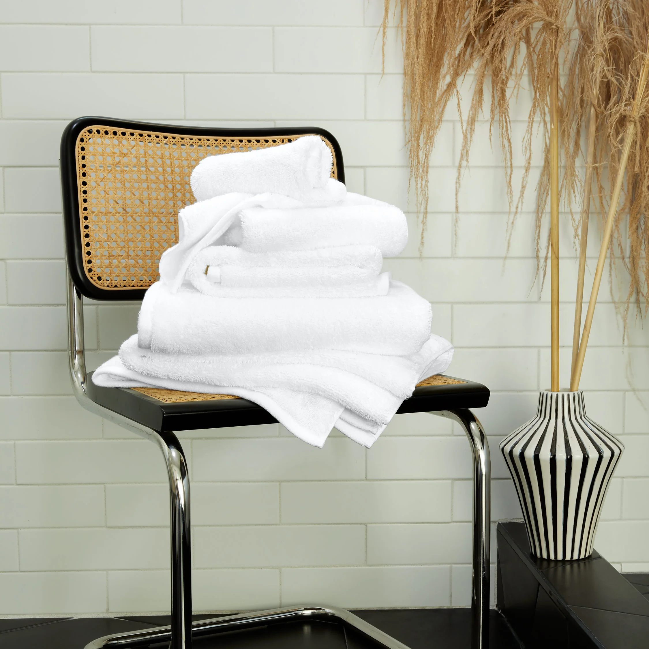 Ultraplush Bath Towel & Bath Mat Set