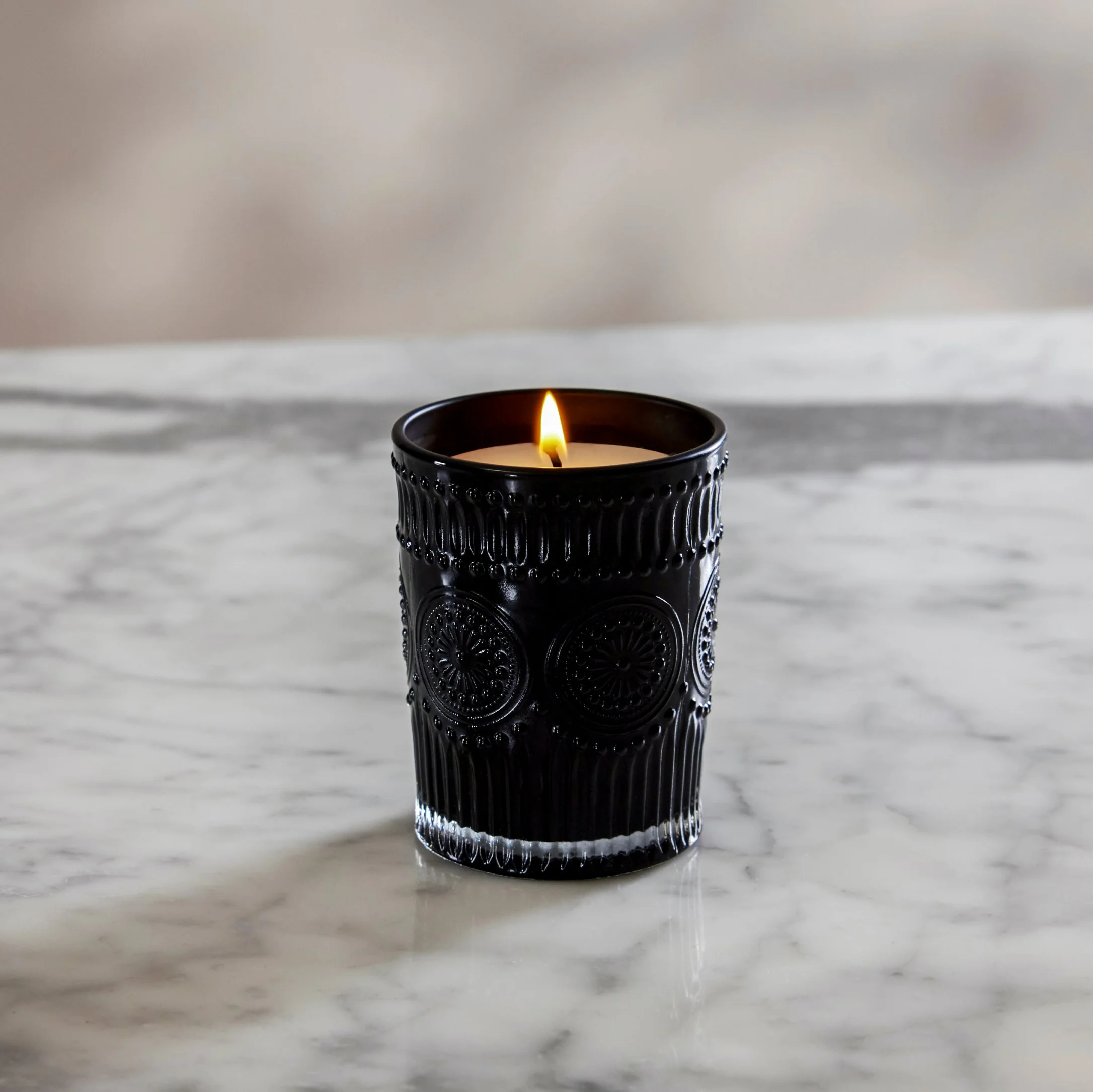Noir Swiss Scented Glass Candle