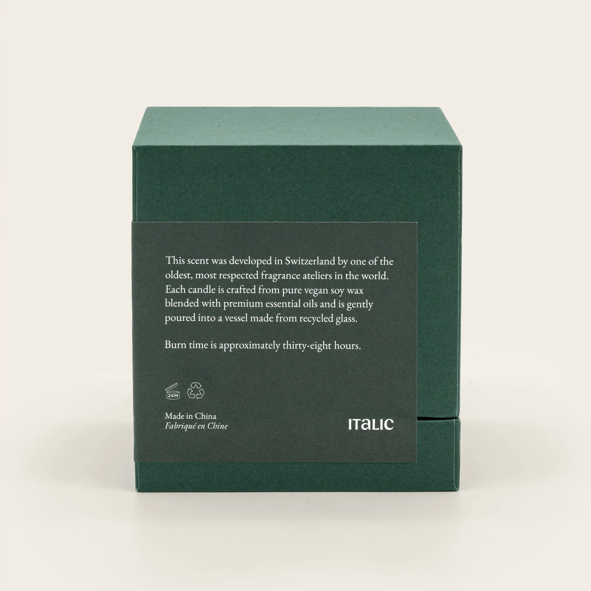Noir Swiss Scented Glass Candle