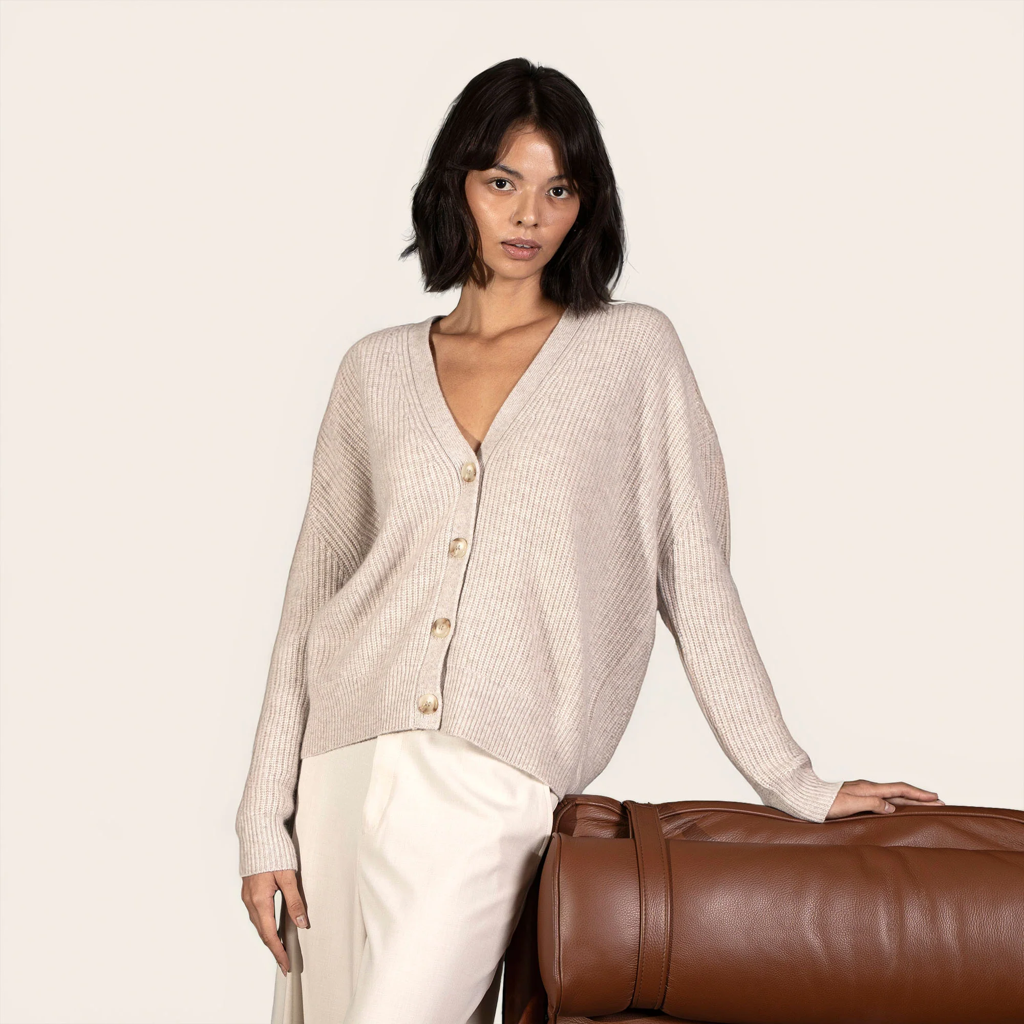 Billie Chunky Cropped Cashmere Cardigan 10 Billie Chunky Cropped Cashmere Cardigan
